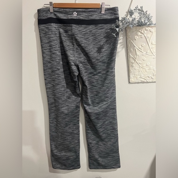 SOLD Tuff Athletics XL White Grey Black Mix - Picture 3 of 6